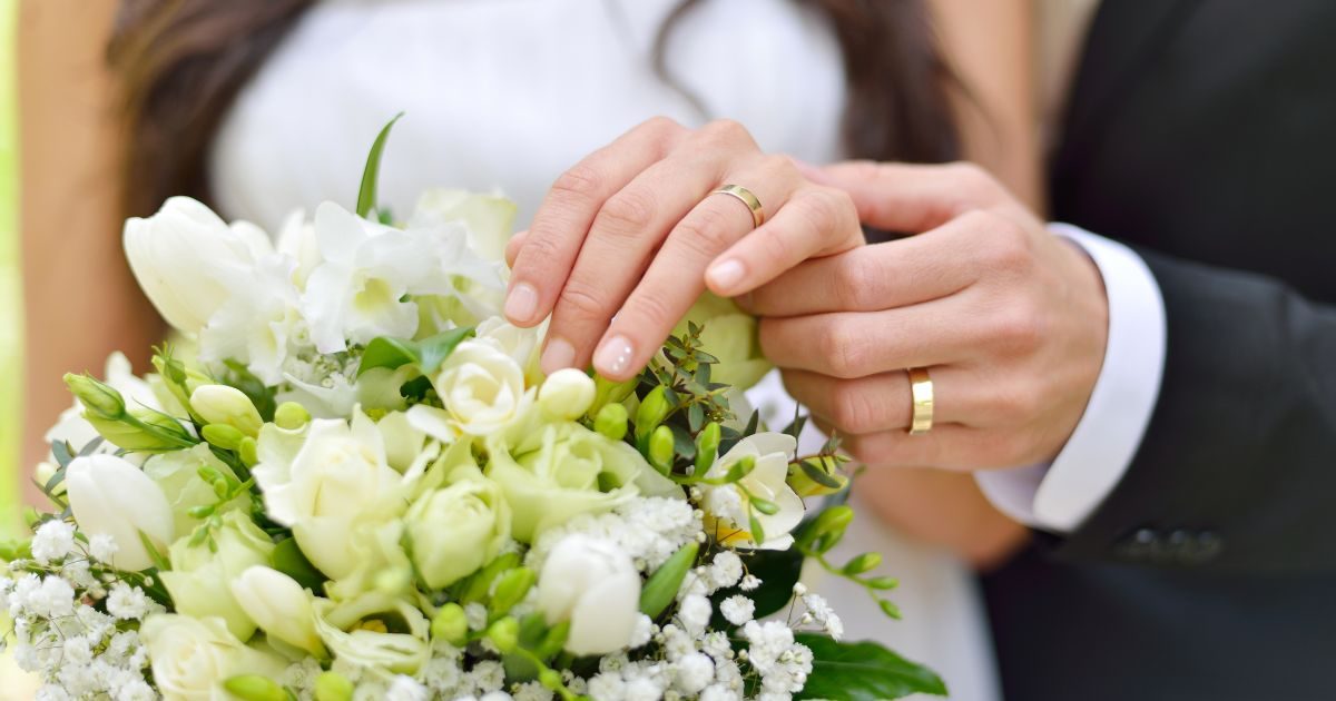 Enhancing Wedding and Special Occasion Travel with Vitesse Luxury Transportation
